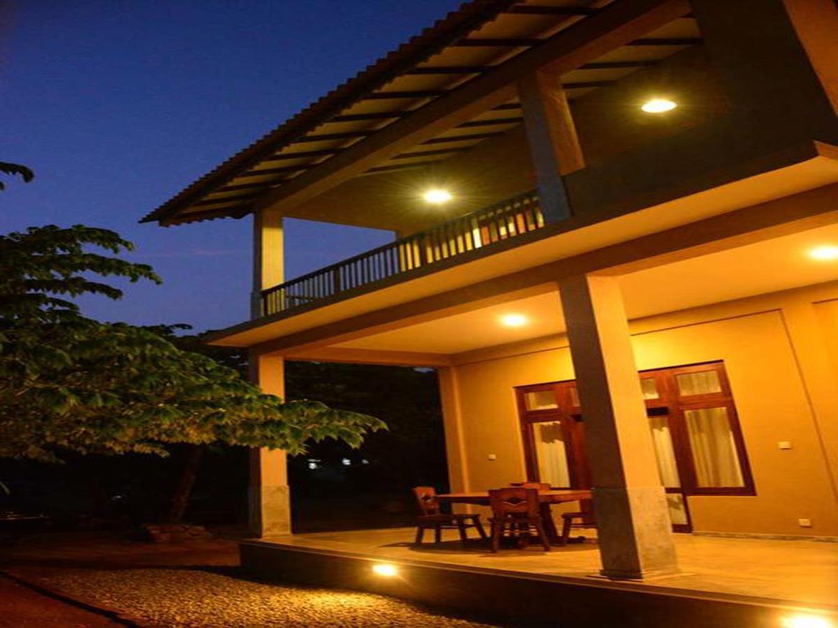 Hotel Castle Rock Sigiriya Kibissa Exteriér fotografie
