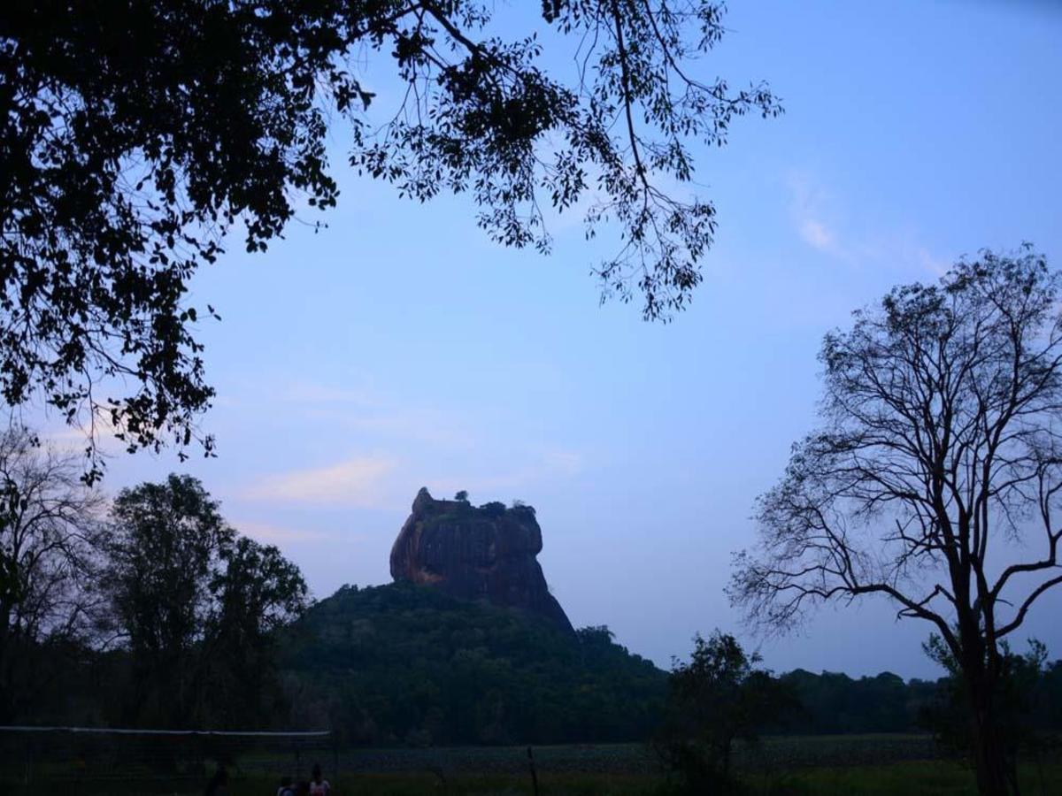 Hotel Castle Rock Sigiriya Kibissa Exteriér fotografie