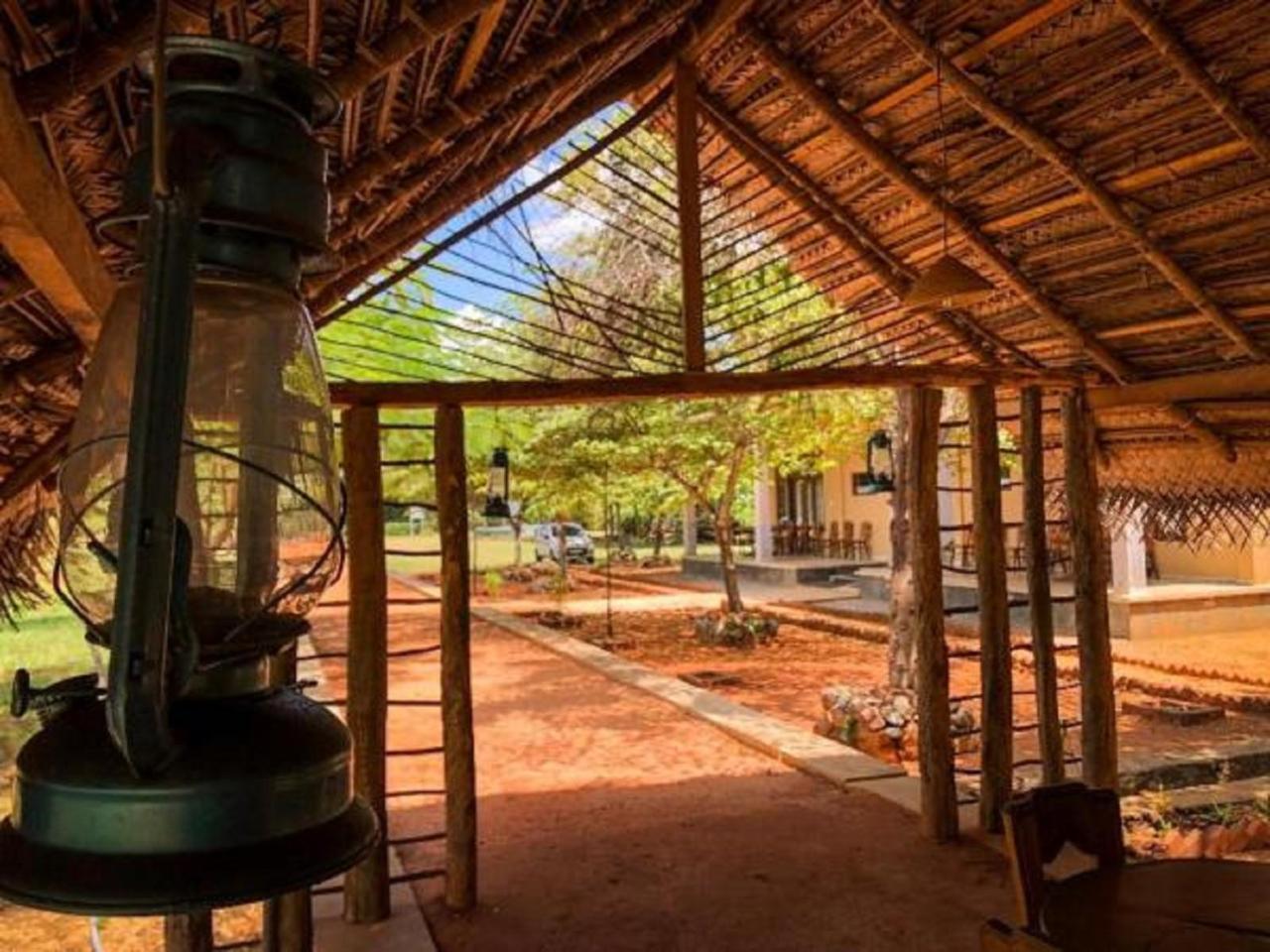 Hotel Castle Rock Sigiriya Kibissa Exteriér fotografie
